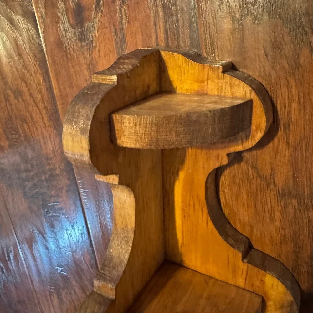 Vintage Mid Century Modern MCM Wood Corner‎ Shelf 17in Brown Scroll Cut 3 Tier